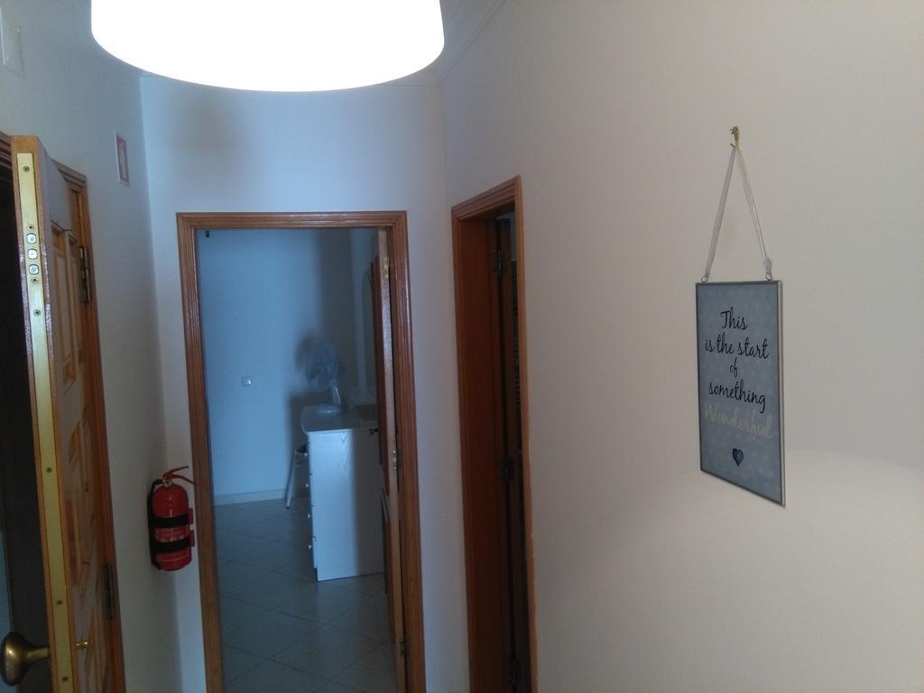 קווארטיירה Apartamentos Monica מראה חיצוני תמונה