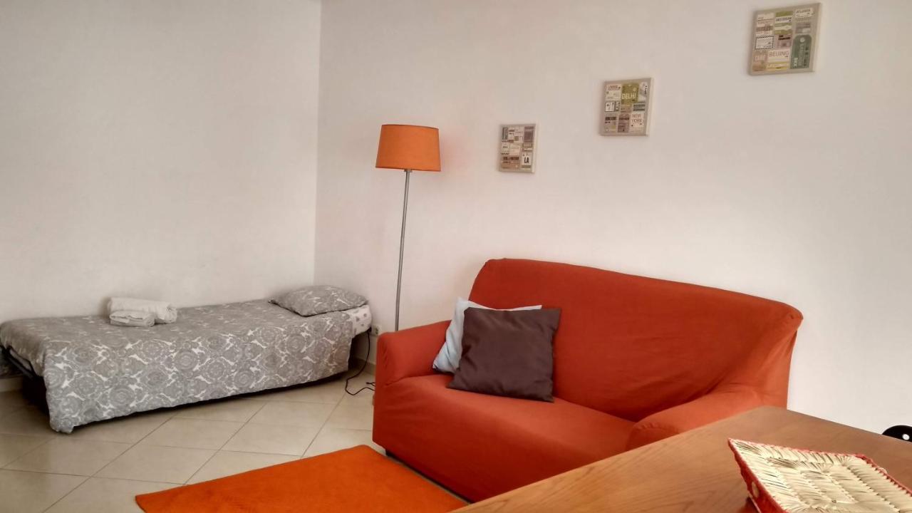 קווארטיירה Apartamentos Monica מראה חיצוני תמונה